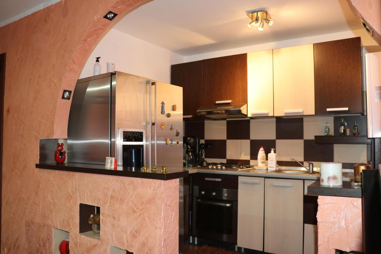 Hotel Amelia House Făgăraş Esterno foto