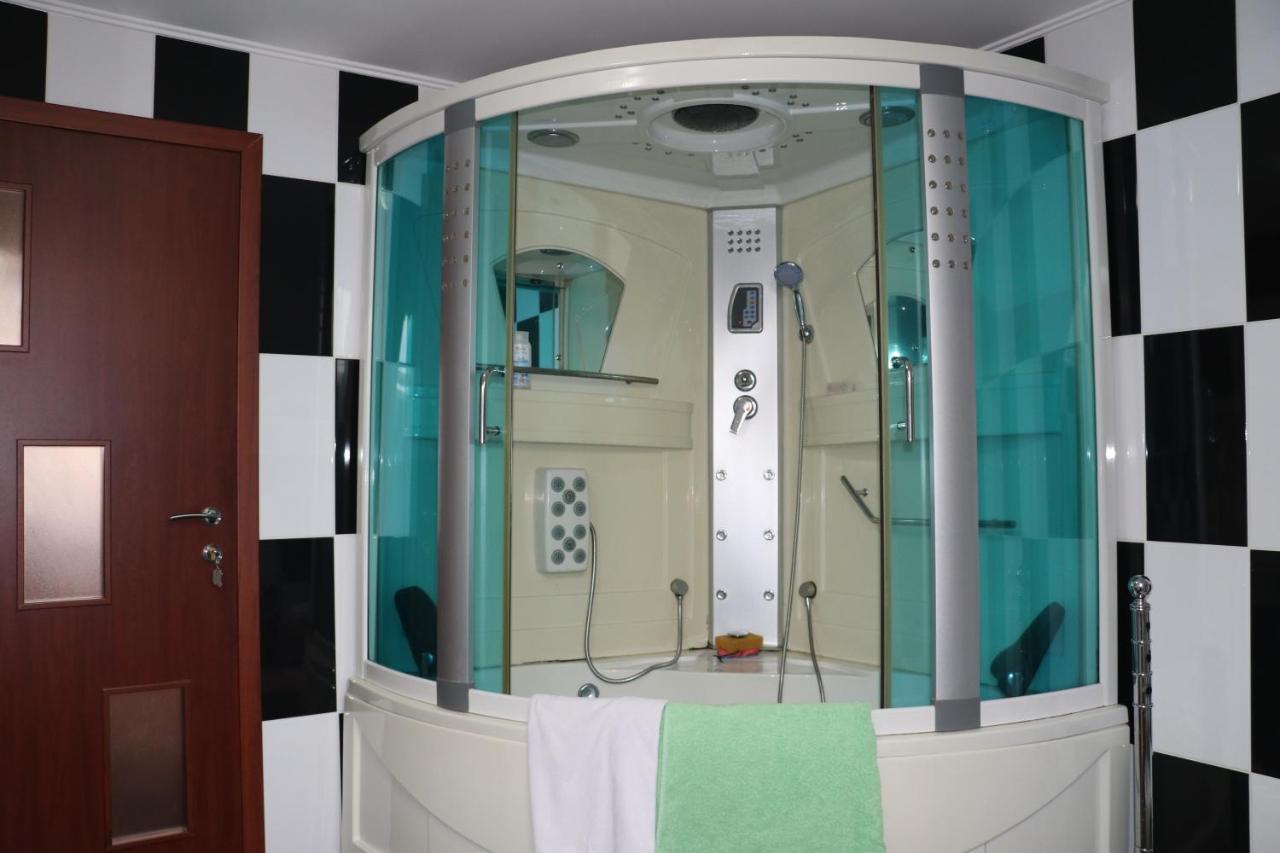 Hotel Amelia House Făgăraş Esterno foto